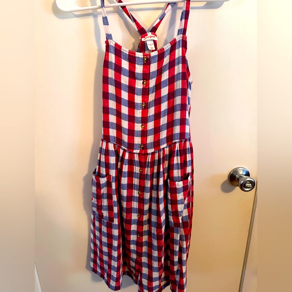 NWOT Girls Dress with Pockets!